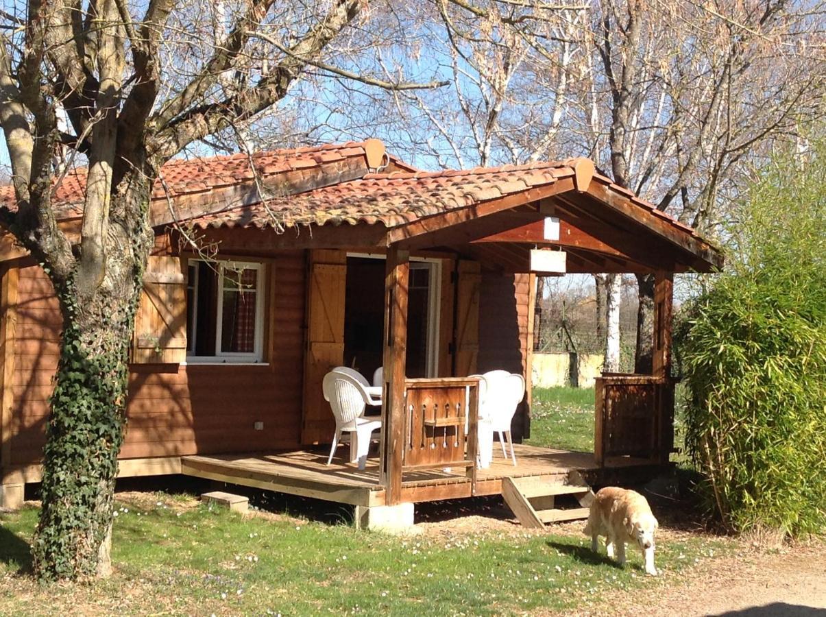 Camping Le Pont D'Allagnon Lempdes sur Allagnon Luaran gambar